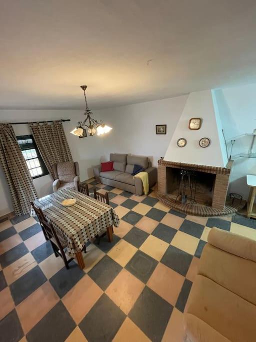 Villa Maria, Casa Rural En Cazalla De La Sierra. Bagian luar foto